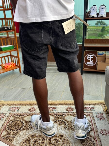 Short en jean noir homme tendance