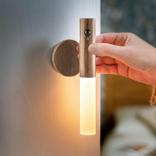 Wooden Sensor Wall lamp