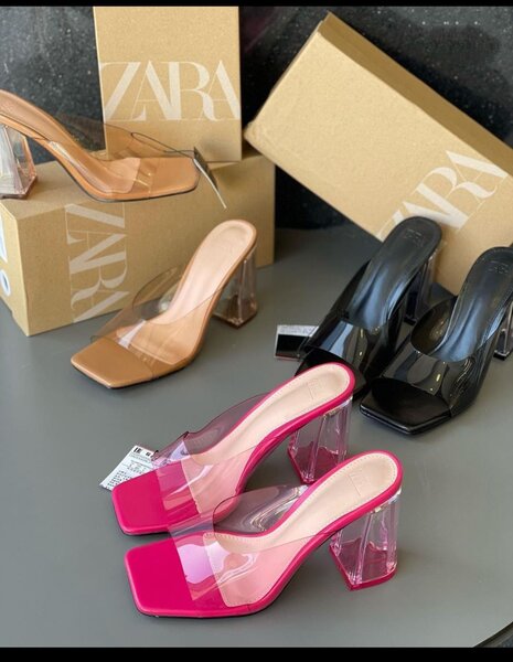 Zara Sandales à talons hauts transparents