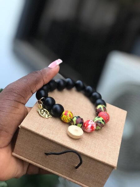 Local bracelet