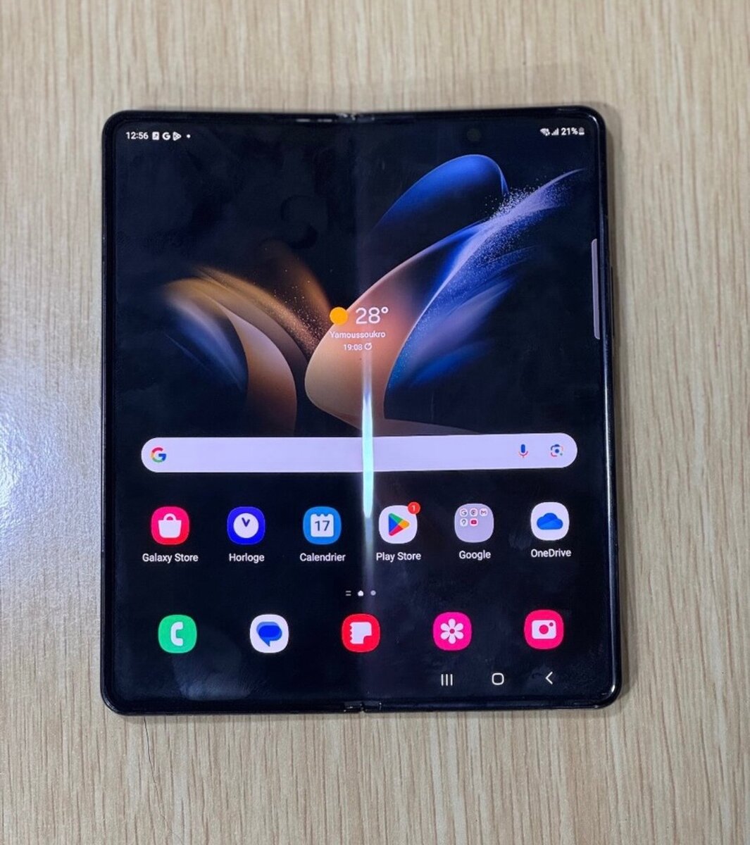 Samsung Galaxy Z Fold4