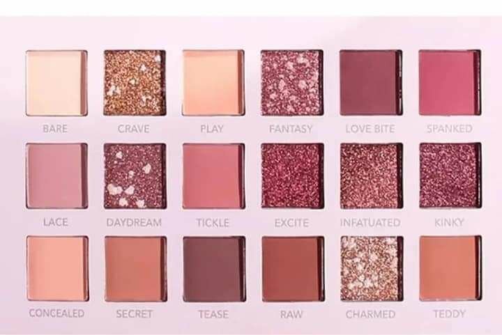 18 Colour Nude Eyeshadow Kit