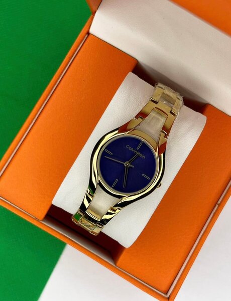 Montre Femme Luxe - Acier et Cuir