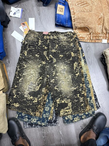 Shorts en denim usés