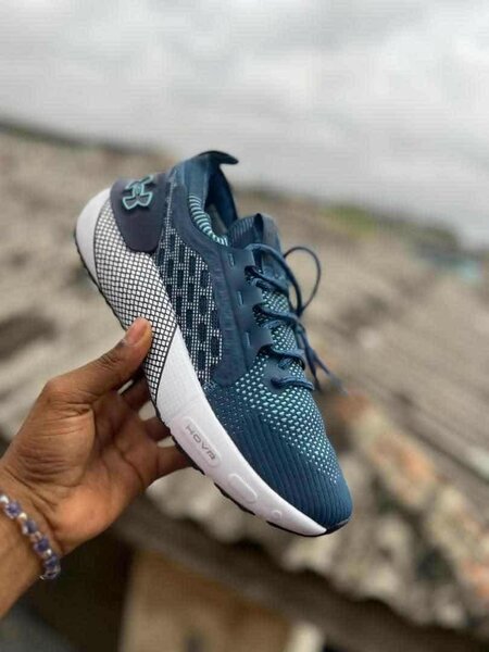 Chaussures de sport modernes