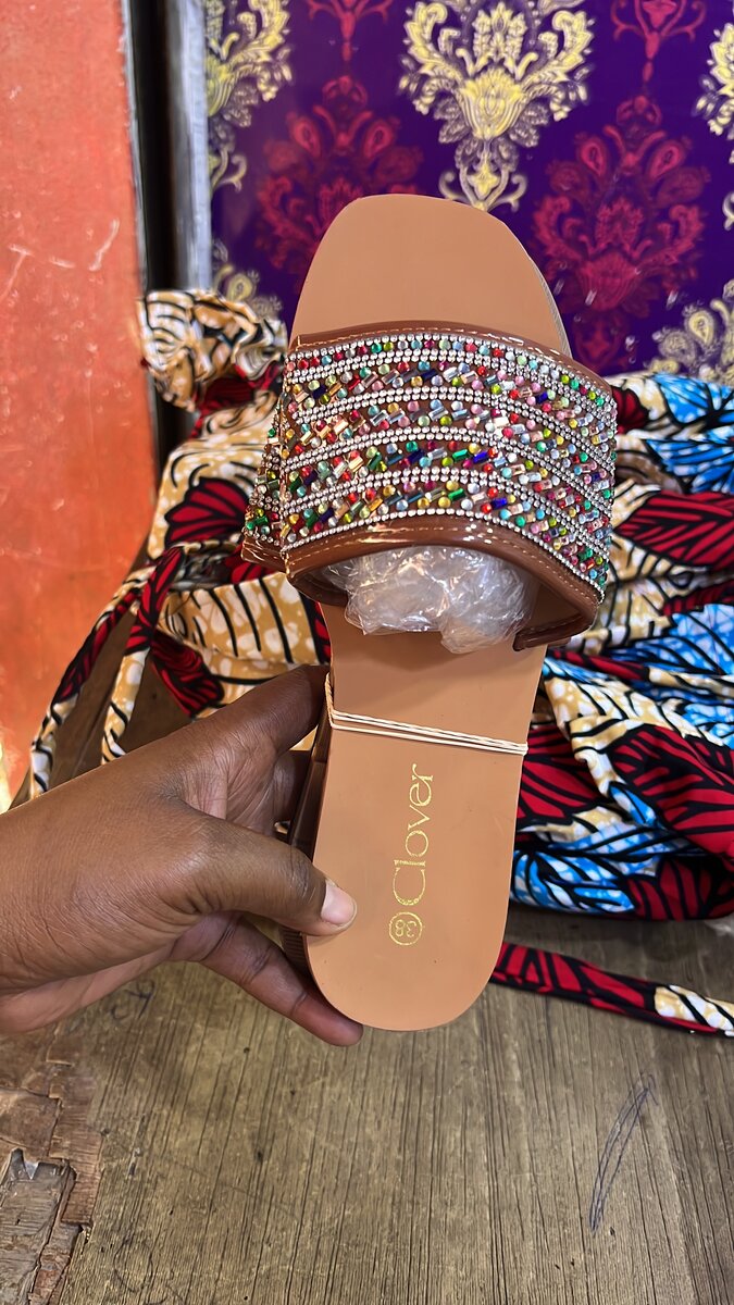 Sandales Éclatantes Femme