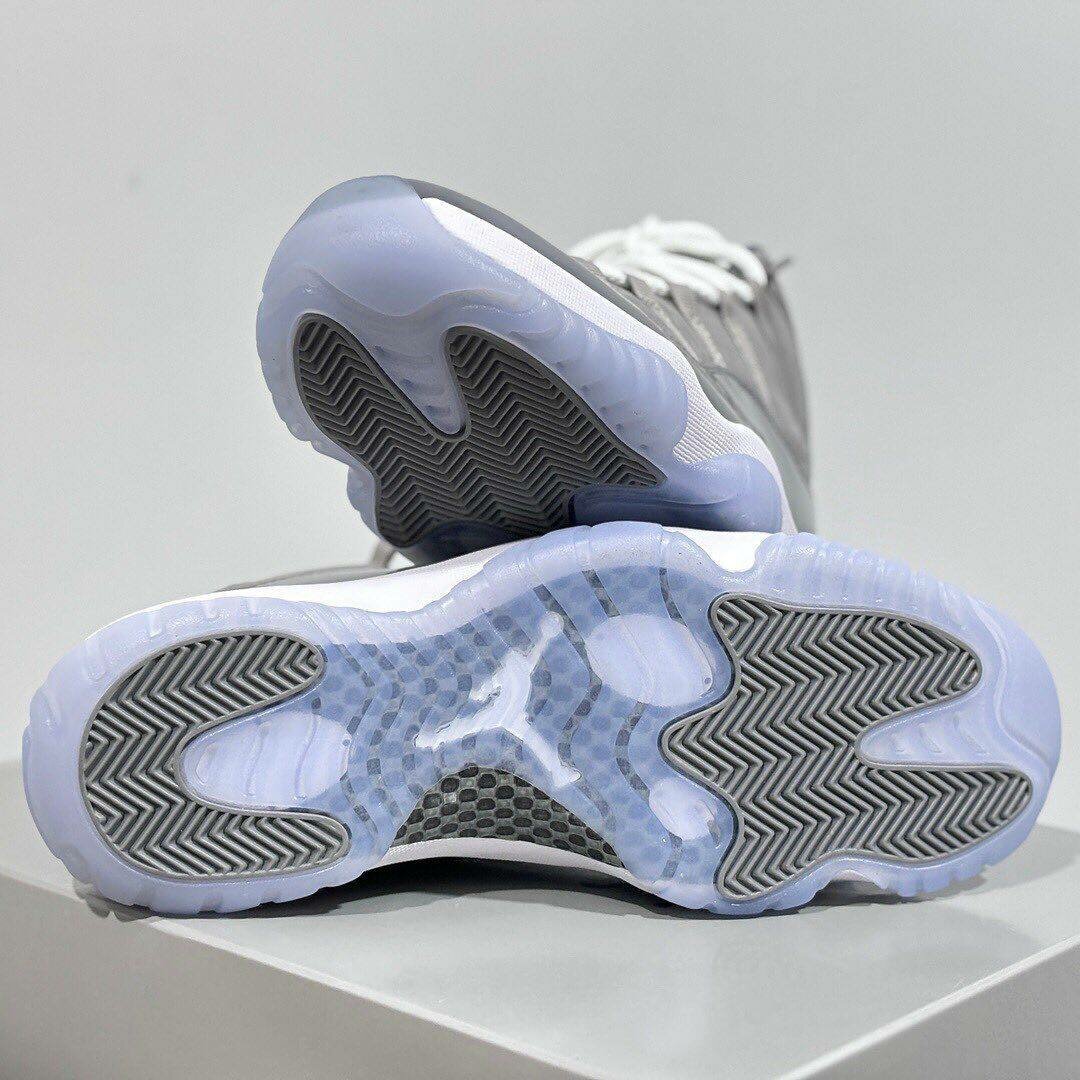 Air Jordan 11 Retro Sneakers
