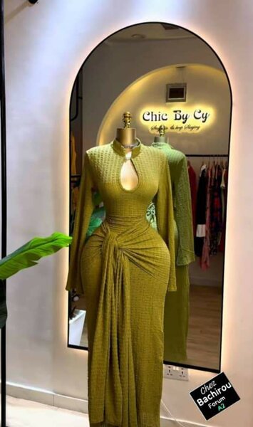 Robe longue élégante verte