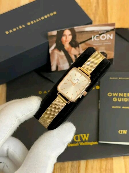 Montre Daniel Wellington Or