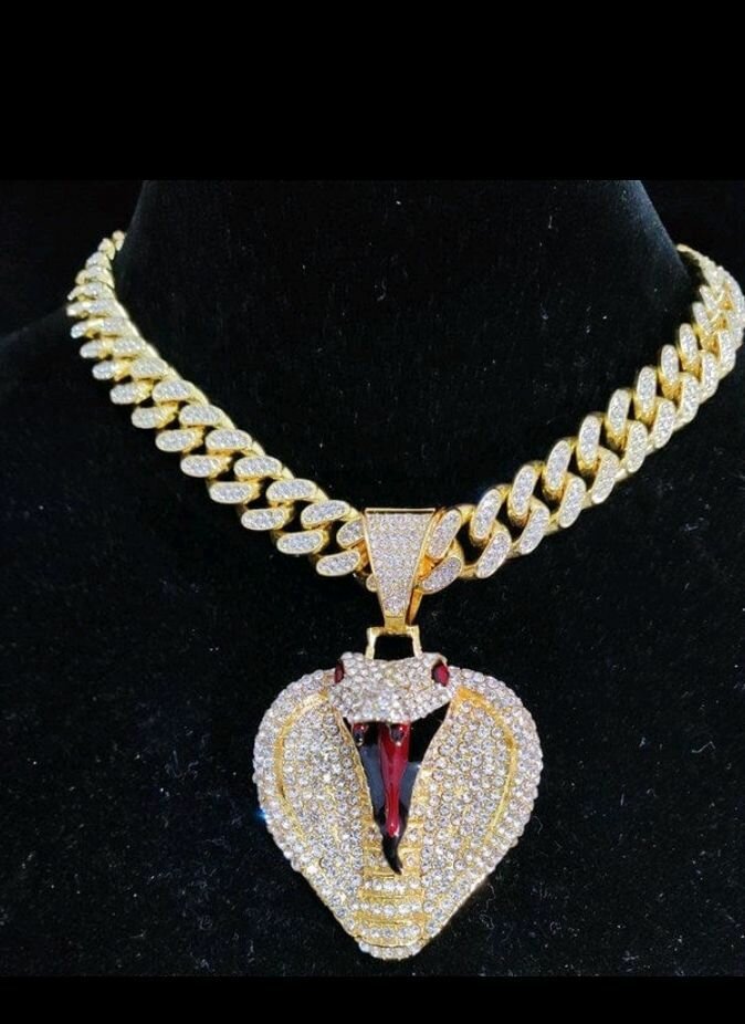 Collier en diamant avec chaîne en or