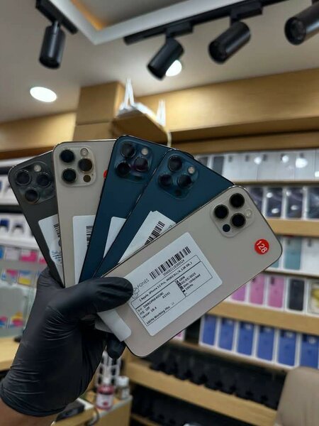 iPhone 12 Pro Max - 128GB