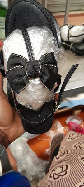 Ladies sandals