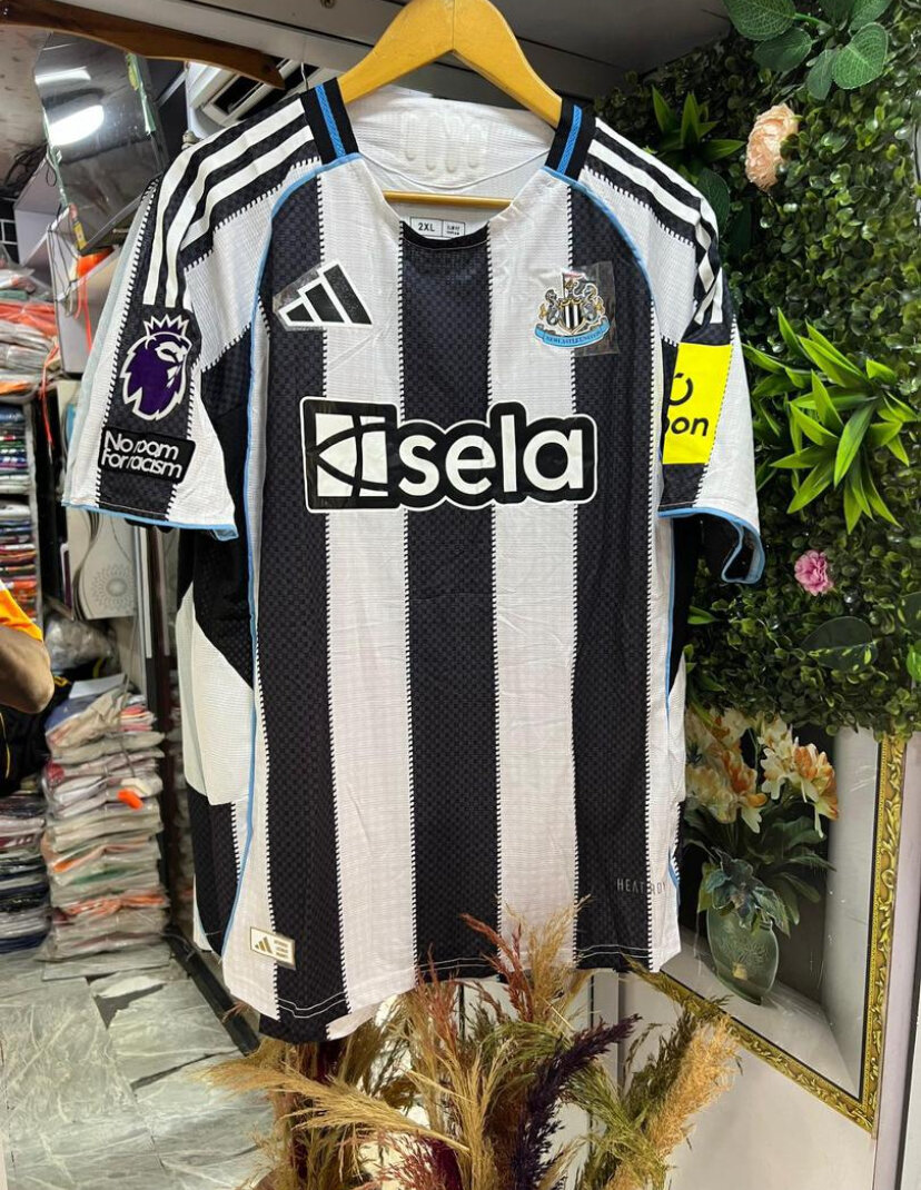 Maillots de football équipes