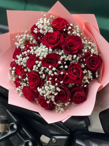 Bouquet de Roses Éclatantes