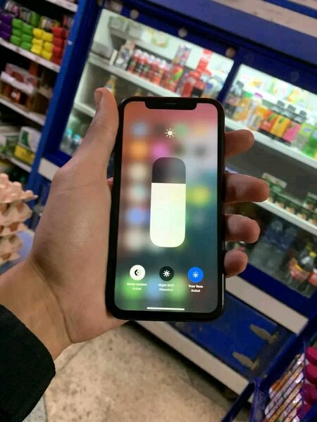 iPhone XR Noir Reconditionné