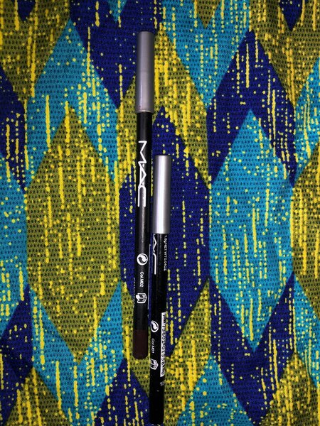 Crayons pour les yeux MAC