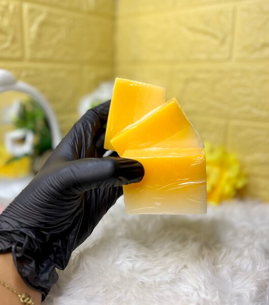 Savon Artisanal au Lait et Miel