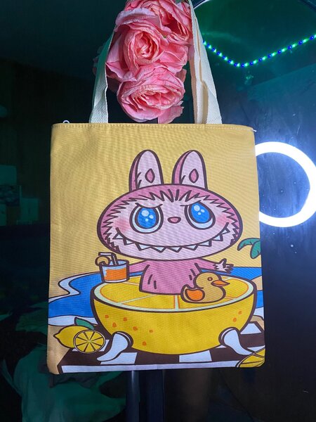 Tote bag à motif animé