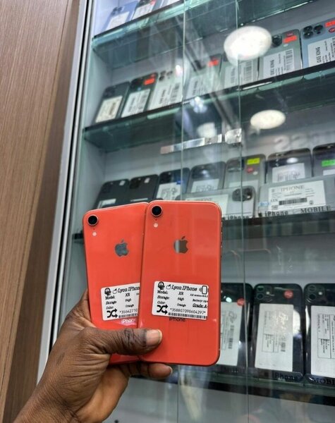 iPhone XR Rouge Débloqué