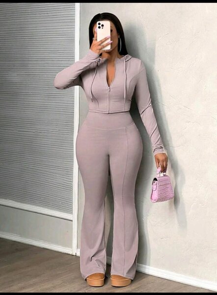 Combinaison moulante femme