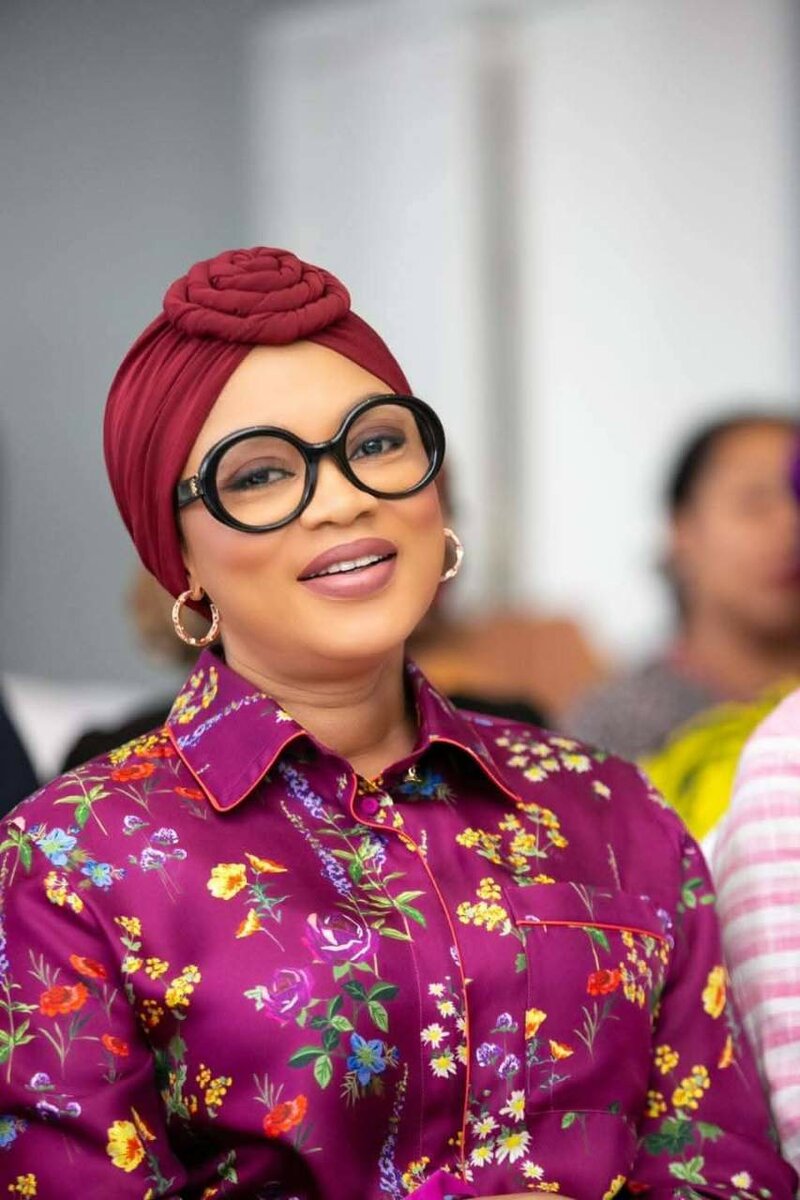 Turbans élégants en tissu doux