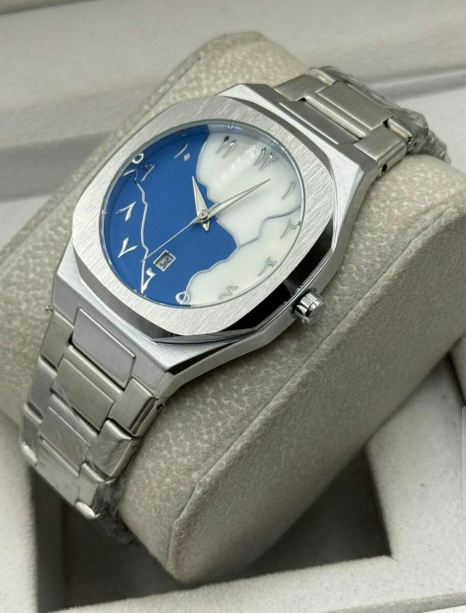 Montre de luxe élégante