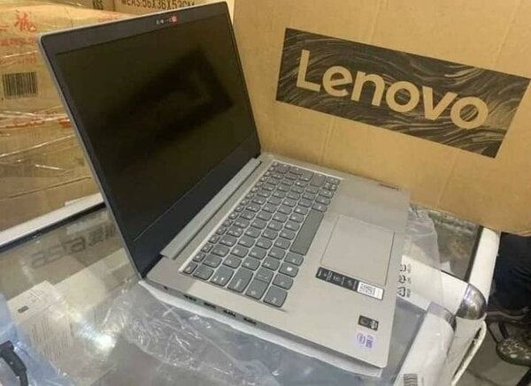 Ordinateur portable Lenovo