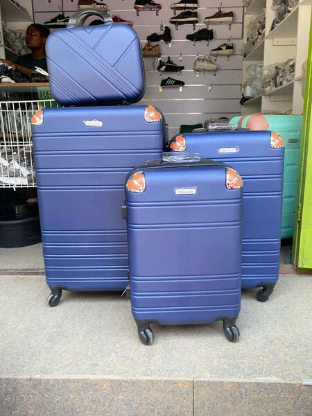 The bigger one 680 The medium 550 The small one 450