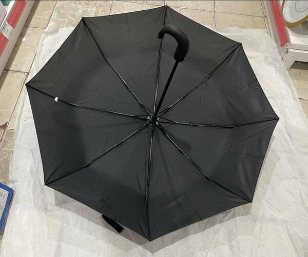 Parapluie Compact Noir Résistant