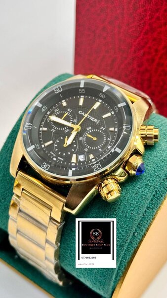 Montre chronographe en or