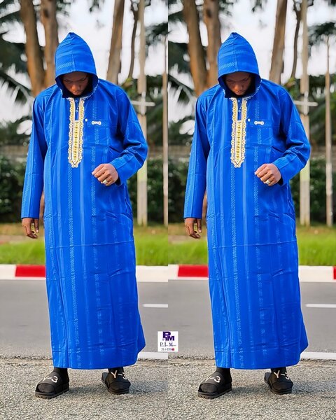 Thobe bleu homme africain avec capuche