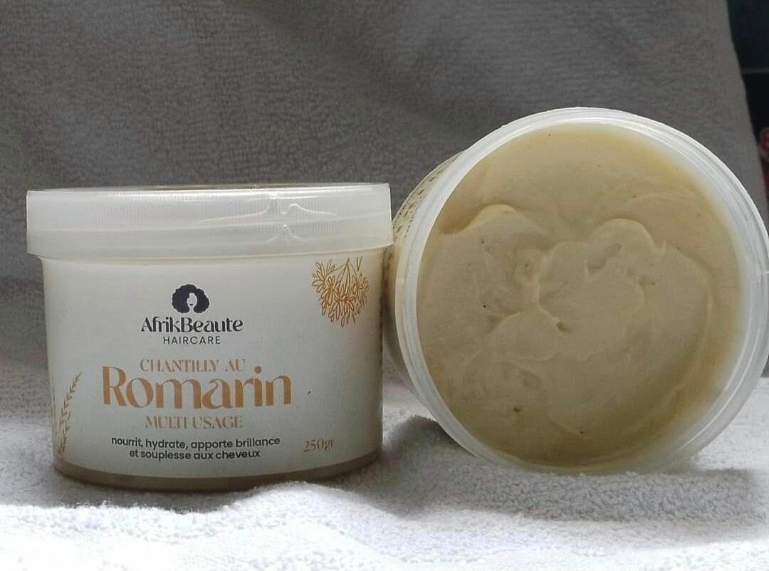 Crème chantilly au romarin et huile de pousse