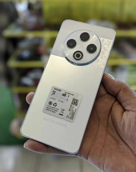 Smartphone Tecno élégant