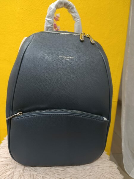 Sac à dos en cuir élégant