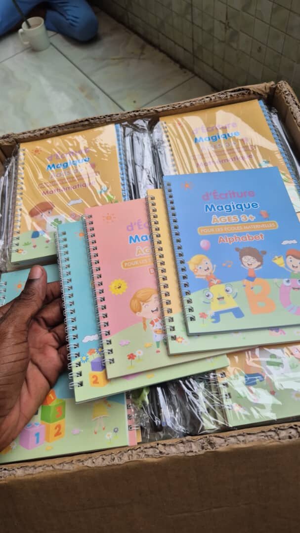 LIVRE ÉDUCATIF MAGIQUE