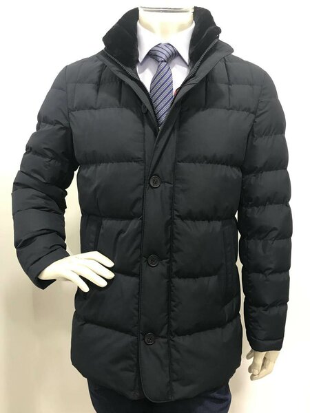 Зимняя куртка