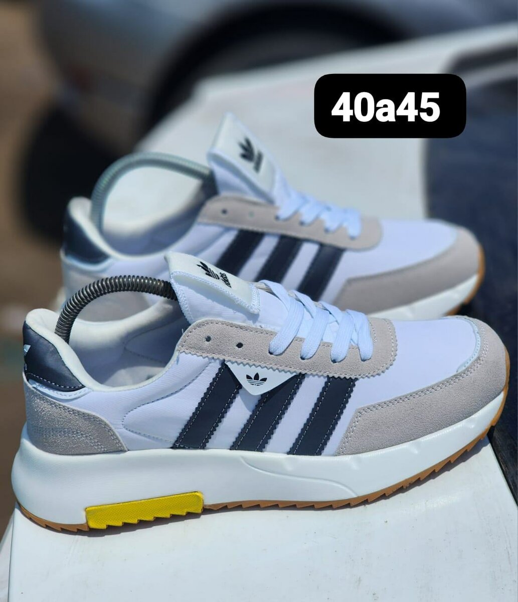 Sneakers Adidas couleurs mixtes