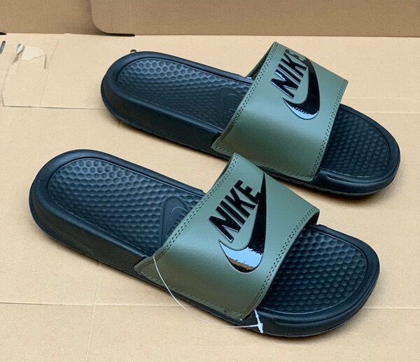 Nike slippers