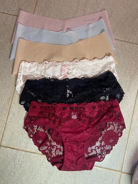 6 pieces Pink dear lace and breathable pants
