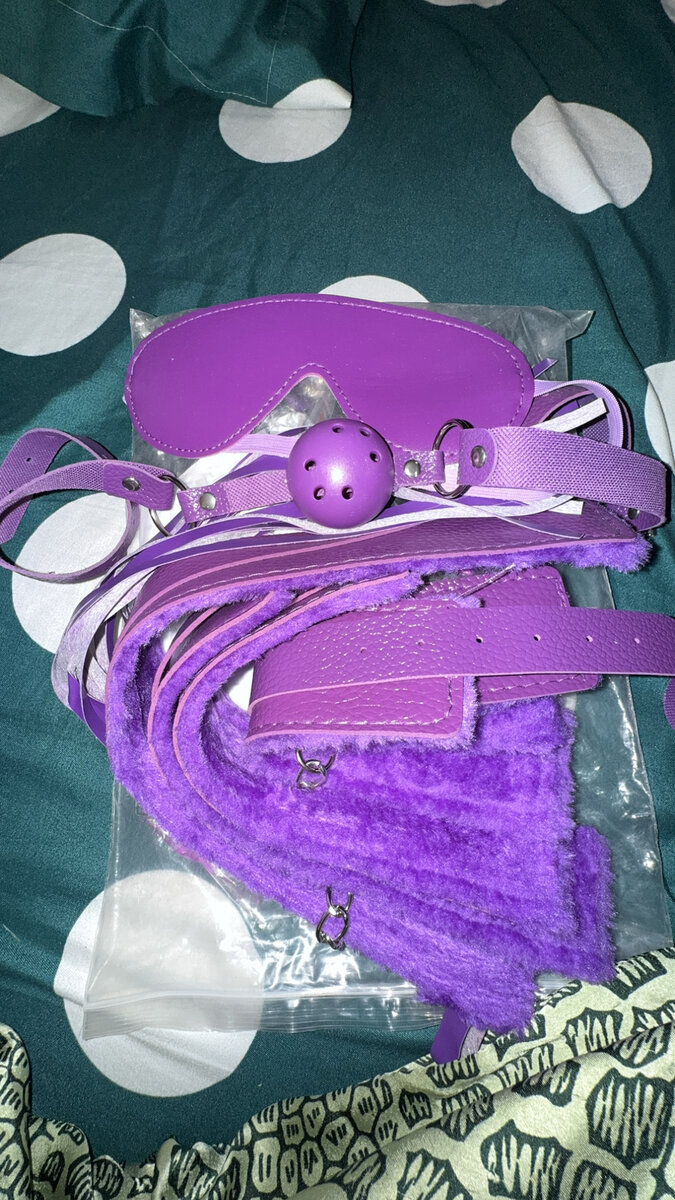 Kit BDSM Violet 15 Pièces