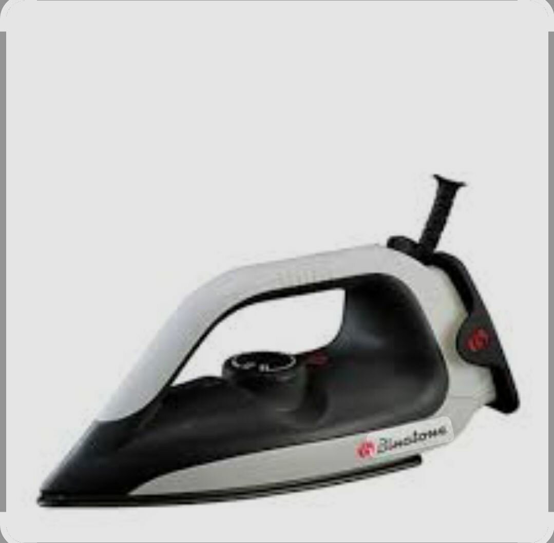 Fer à repasser Binatone antiadhésif