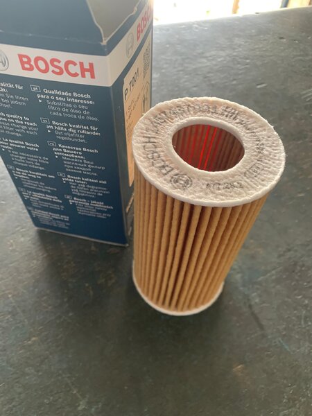 Filtre à huile Bosch P7001