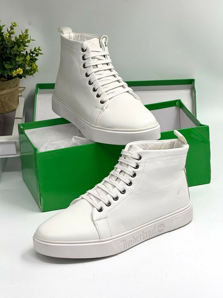 TIMBERLAND ALL WHITE