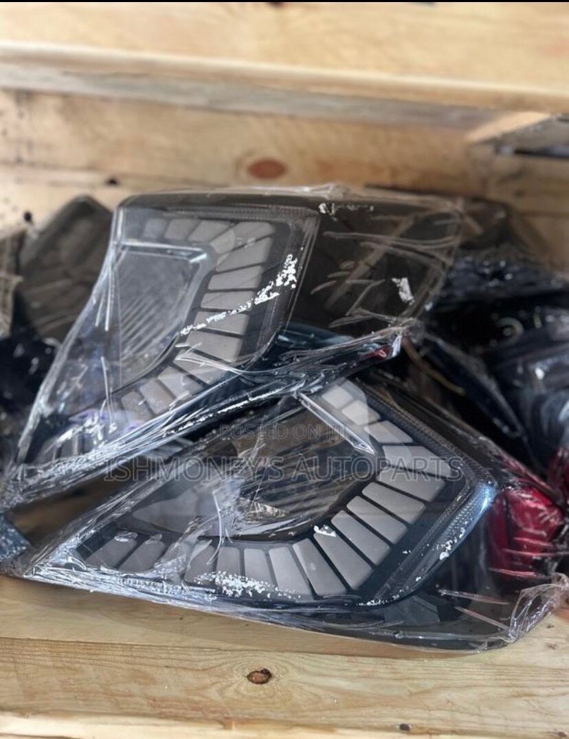 Honda civic 2017 To 2022Spec Tail light complete