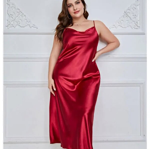 Атласные платья-комбинации больших размеров