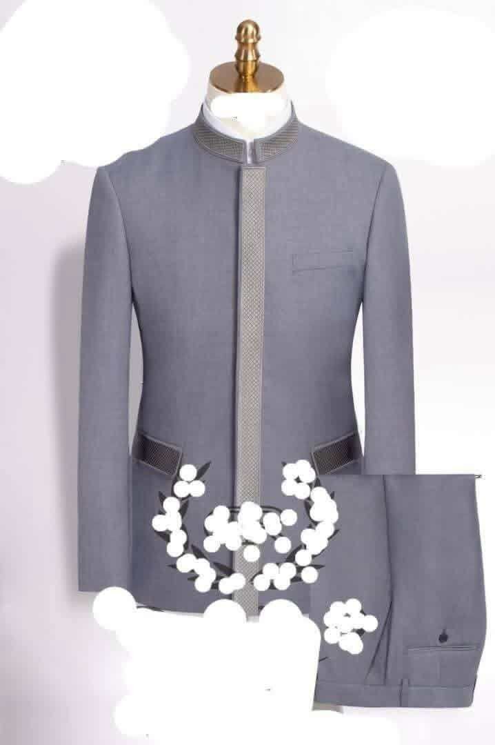 Costume de cérémonie élégant