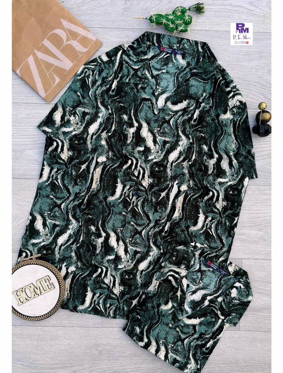 Chemise à motifs abstraits