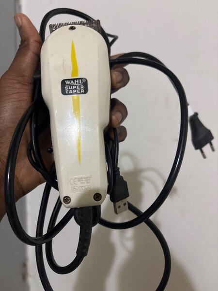 Tondeuse à fil casi neuve