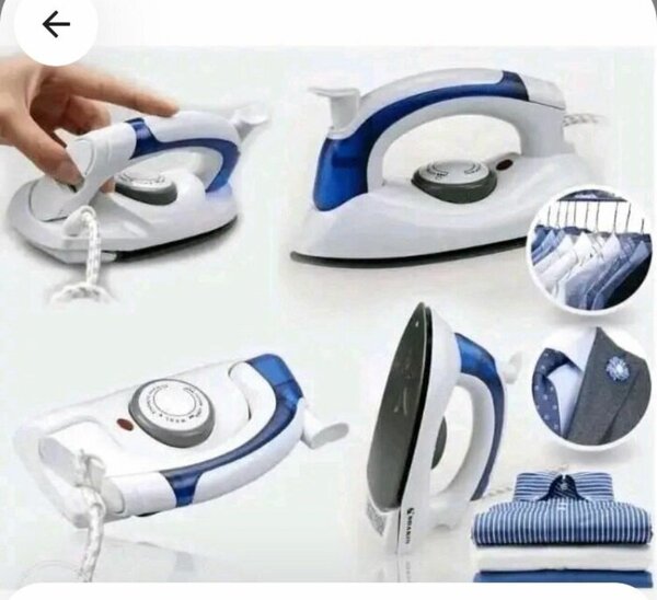 Fer à repasser compact pliable