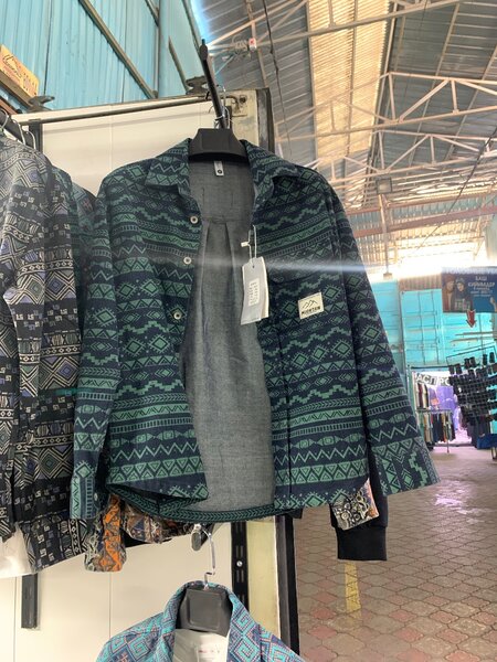 Джинсовые рубашки